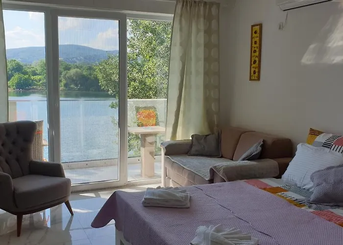 Апартаменты Apartman Studio Bmb 2 *